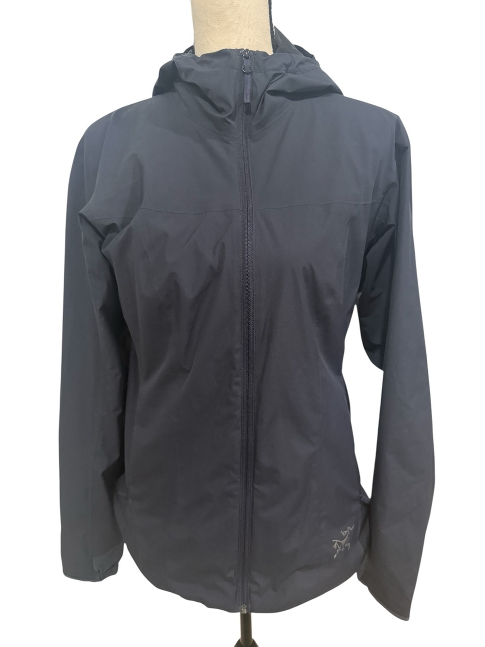 Arc’teryx Solano Hoody Jacket Sz Large Navy/Nightshadow